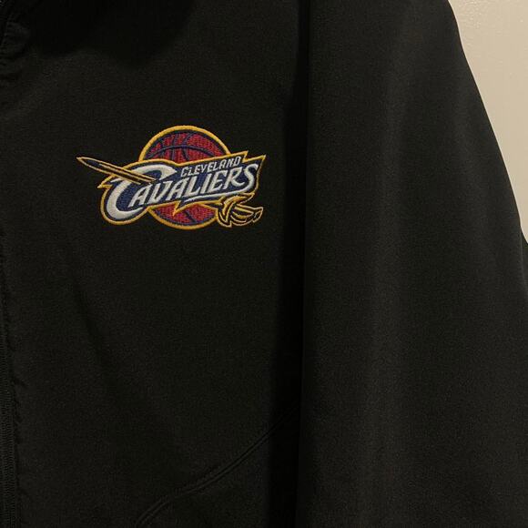 Black Cleveland Cavaliers logo full zip jacket Sports by Carl Banks Size Medium - Picture 2 of 7